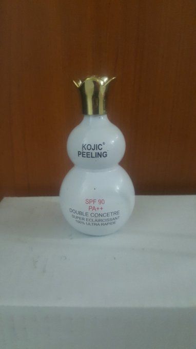 KOJIC peeling anti tâches pour pieds et mains