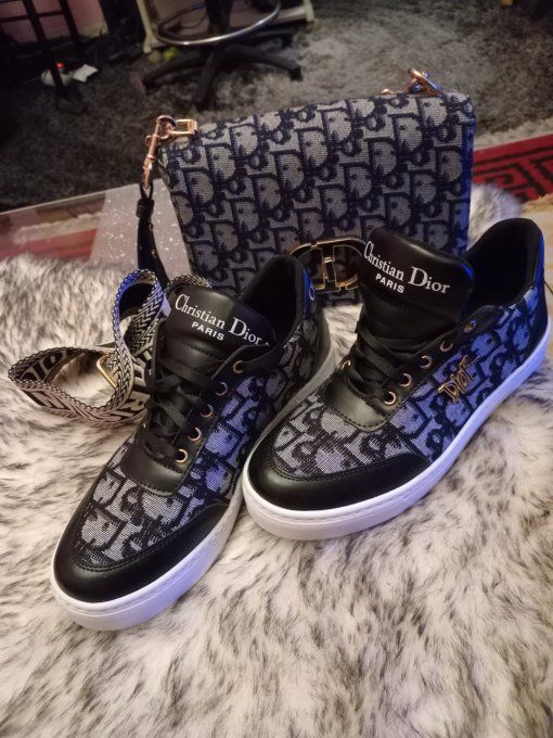 Sac à main et basket de qualité super chic 